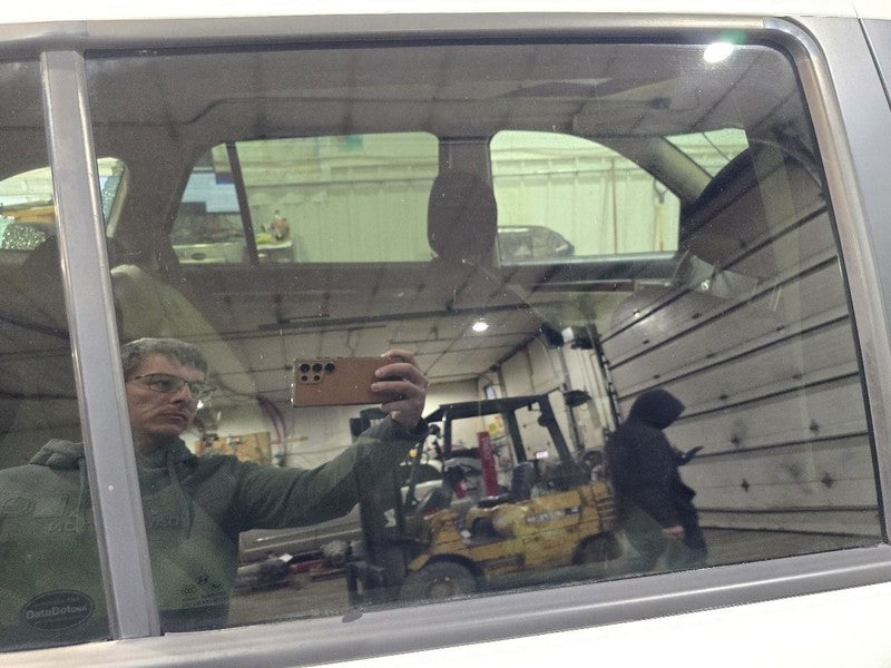 Passenger Rear Door Glass Moveable Privacy Tint Fits 07-12 SANTA FE 61