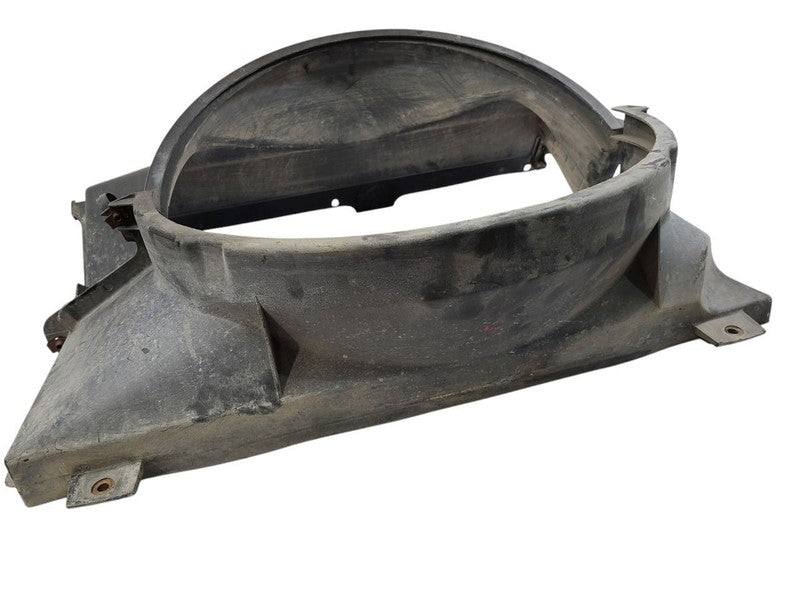 TGMC1500  1990 Radiator Shroud 612131