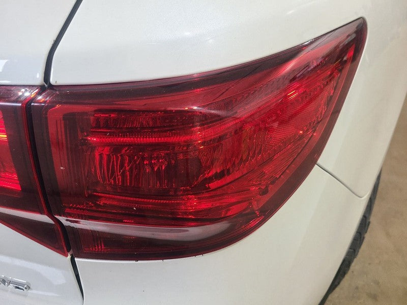 Passenger Right Tail Light Quarter Panel Mounted Fits 14-20 MDX 666312