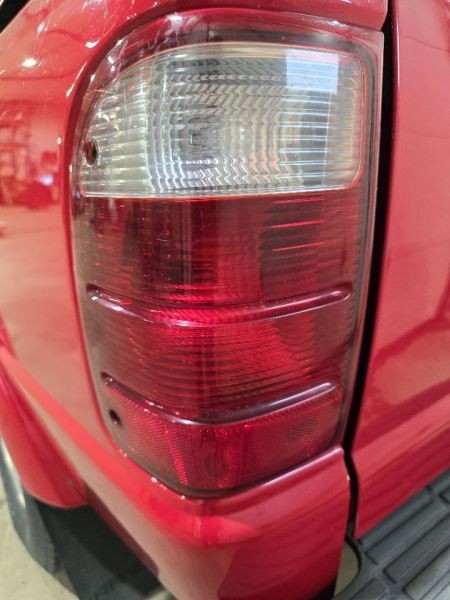 Driver Left Tail Light Excluding STX Fits 01-05 RANGER 590227