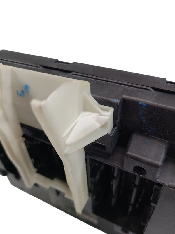 Chassis ECM Body Control BCM Dash Mounted Fits 20-23 ATLAS CROSS SPORT