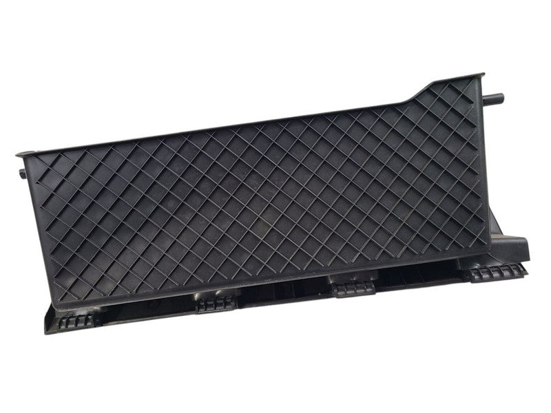 RAM1500   2018 Glove Box 624573