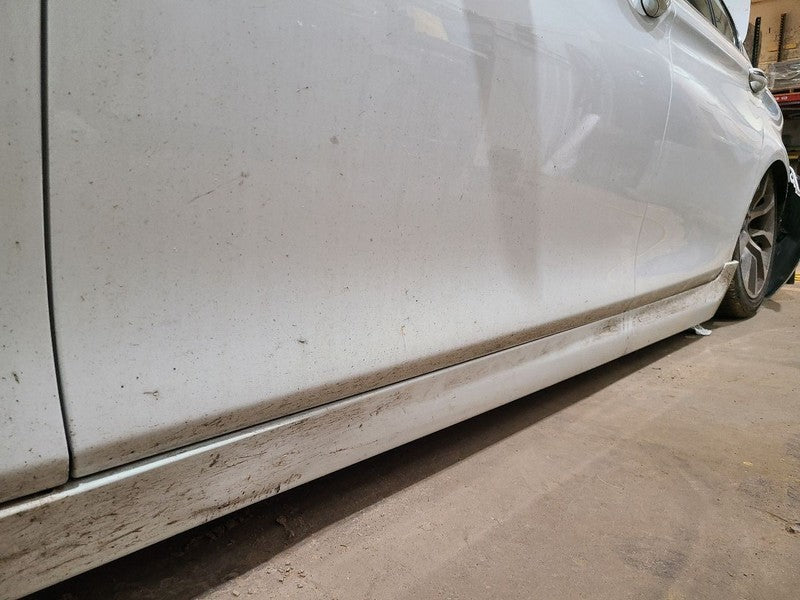 Driver Left Front Door Electric Fits 11-16 BMW 528i 674520