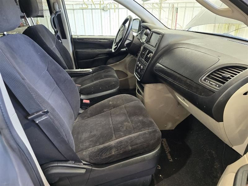 Driver Left Air Bag Front Driver Knee Fits 13 CARAVAN 584415