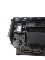 MKS       2009 Glove Box 643313