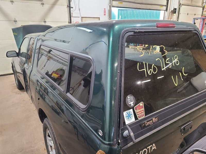 TACOMA    2001 Topper/Tonneau 679531