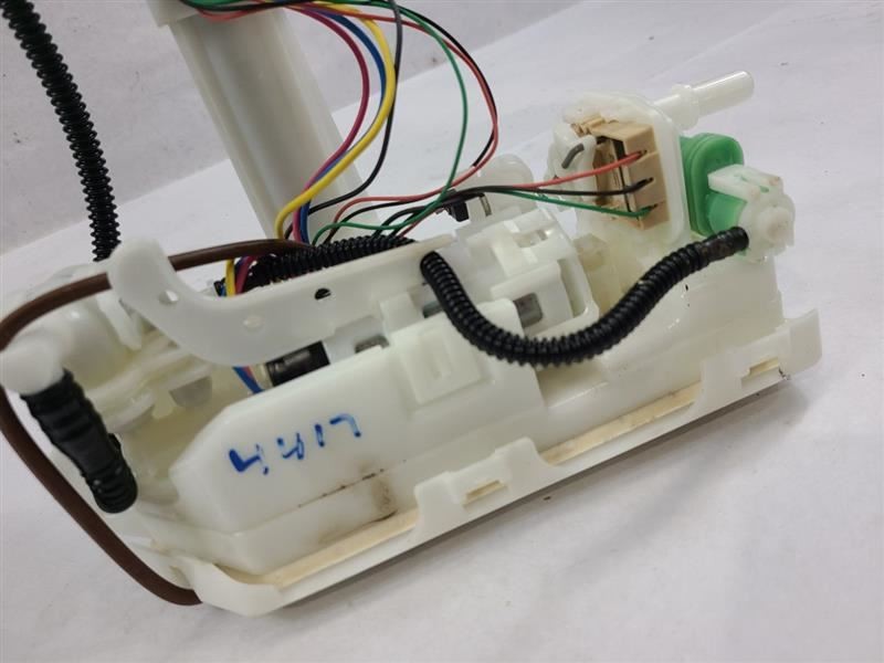 Fuel Pump Assembly A25AFKS Engine Fits 19 RAV4 563546