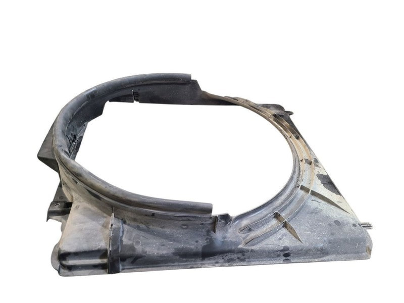 F350SD    2004 Radiator Shroud 675849