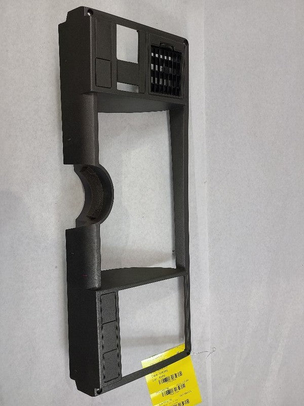 TGMC1500  1990 Dash Bezel 612894