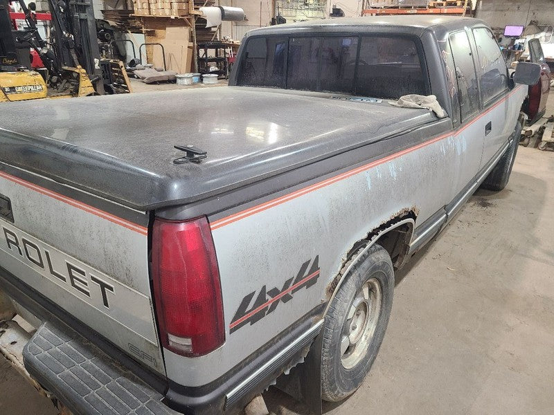 Front Passenger Seat Split Bench Fits 1991 CHEVY PICKUP 1500 651589