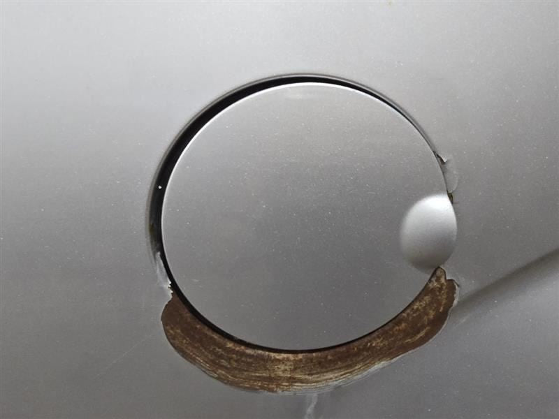 F150      2013 Fuel Filler Door 575485
