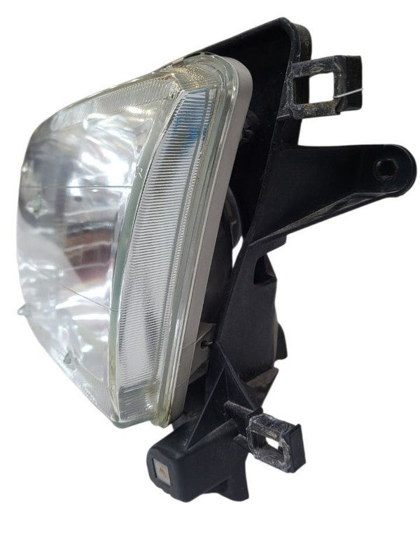 Passenger Right Headlight Fits 99-02 4 RUNNER 672841