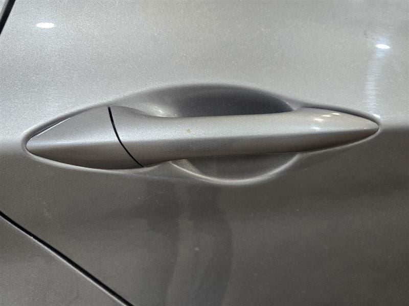 Passenger Door Handle Exterior Assembly Sedan Door Fits 11-16 ELANTRA 