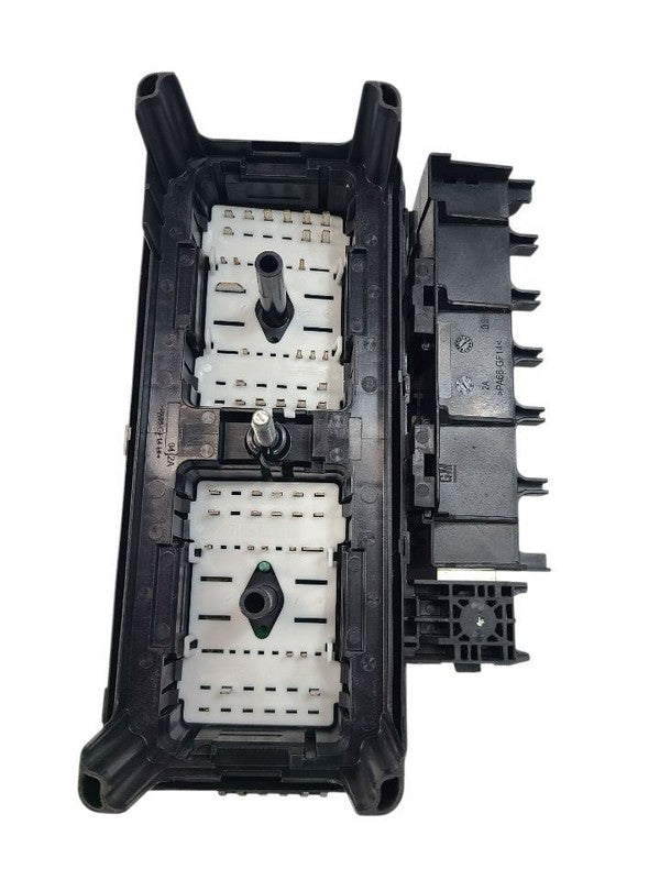 Fuse Box Engine Fits 20 CT4 634225