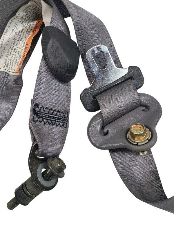 QX4       1999 Seat Belt Front 658267