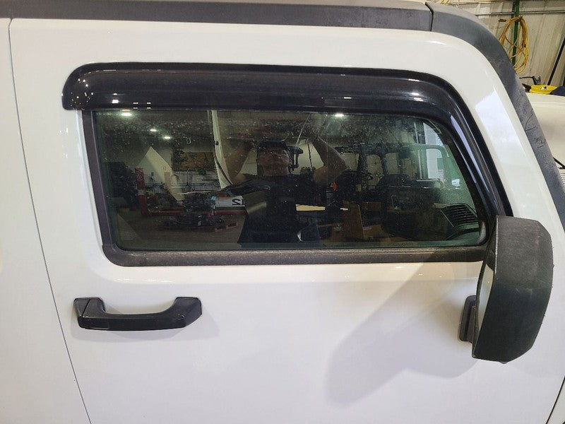 Passenger Right Front Door Fits 06-07 HUMMER H3 665575