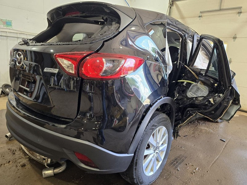 CX-5      2016 Seat Belt Rear 638571