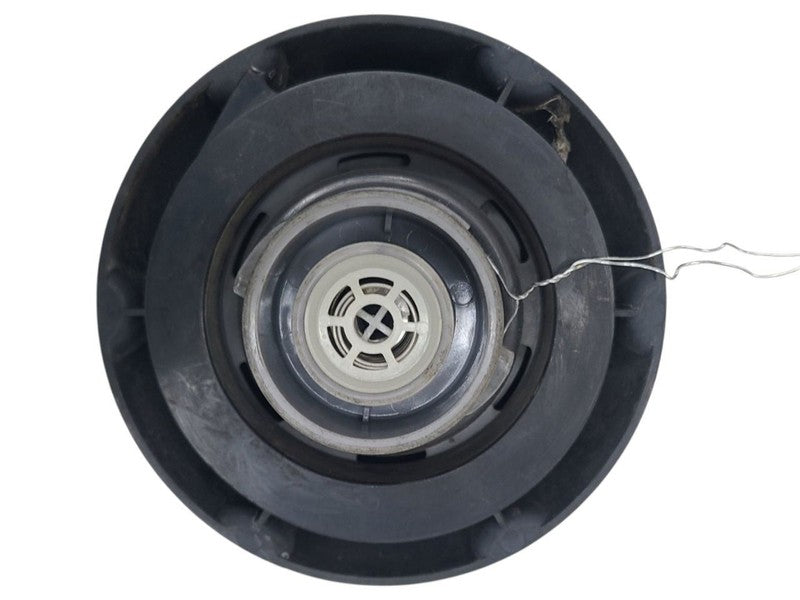 H3        2006 Fuel Cap 679860