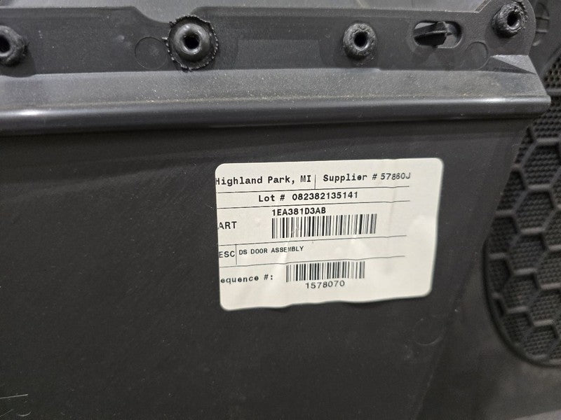RAM1500   2009 Front Door Trim Panel 627695