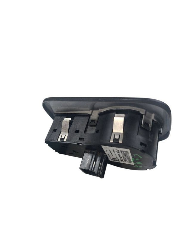 RAM15NEW  2019 Dash/Interior/Seat Switch 649653