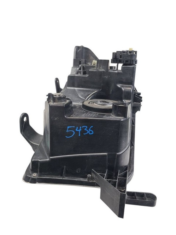 Passenger Right Headlight Halogen Fits 08-17 SEQUOIA 661351