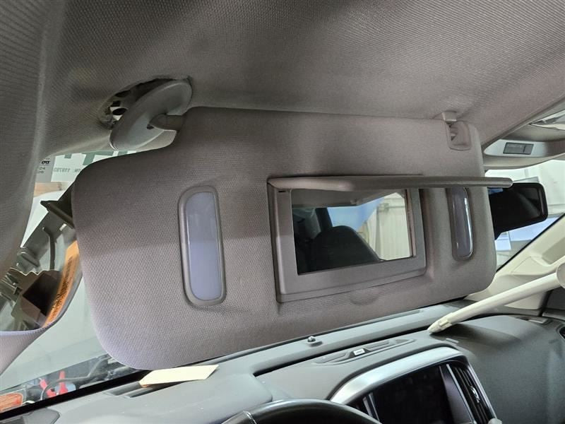 Driver Sun Visor With Illuminated Opt Deg Fits 17-19 CANYON 598235