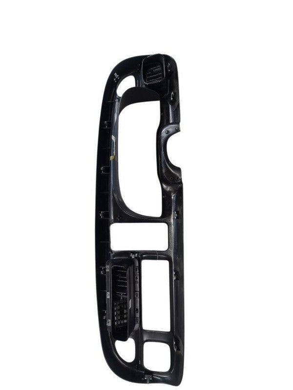 RAM1500   2001 Dash Bezel 676633