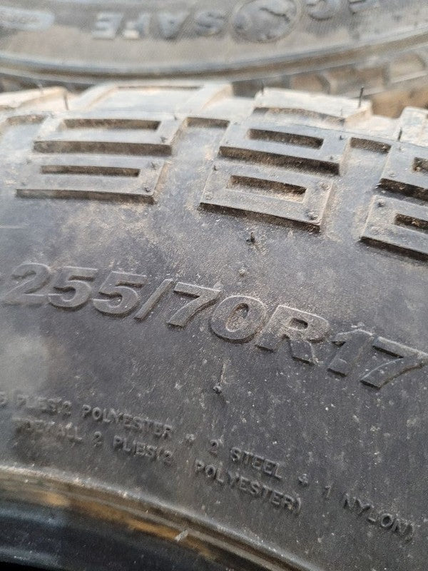 4 Used Tires 255-70-17 Klever A/T Kenda 10/32  661523