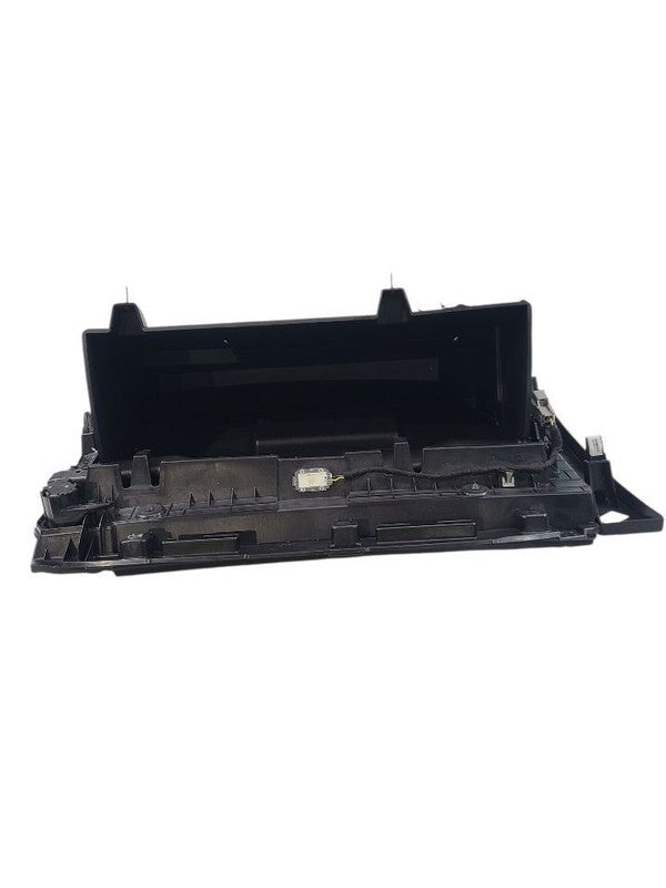 EDGE      2015 Glove Box 658650