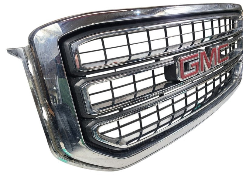 Grille Chrome Surround SLE Fits 15-20 YUKON 660920