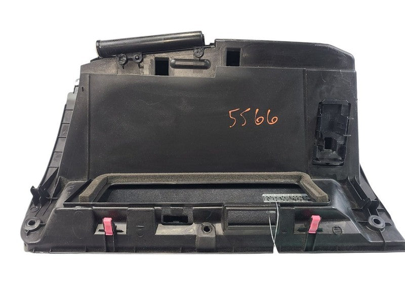 GX470     2005 Glove Box 669792