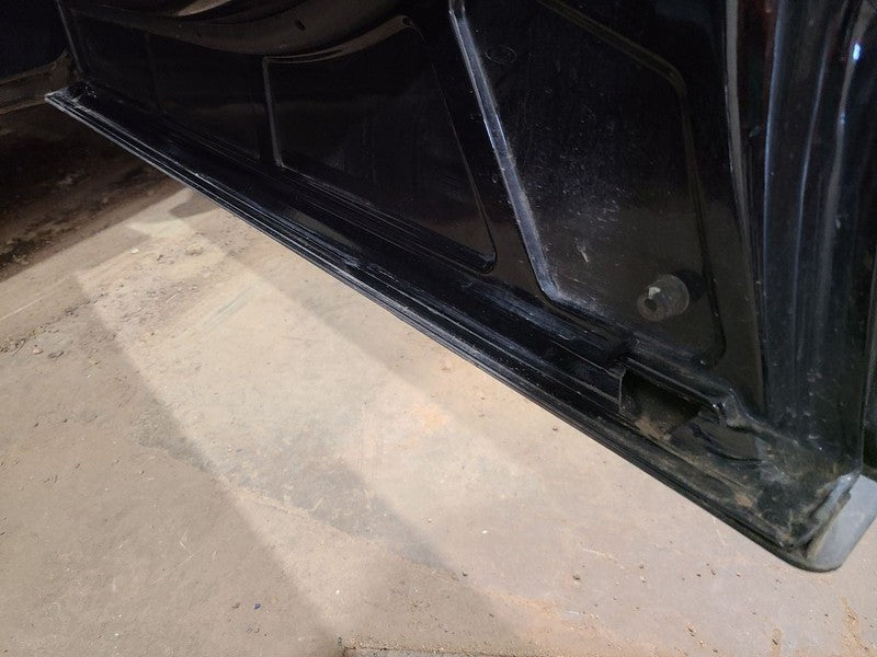 Passenger Front Door Tempered Glass Fits 15-24 EDGE 669601