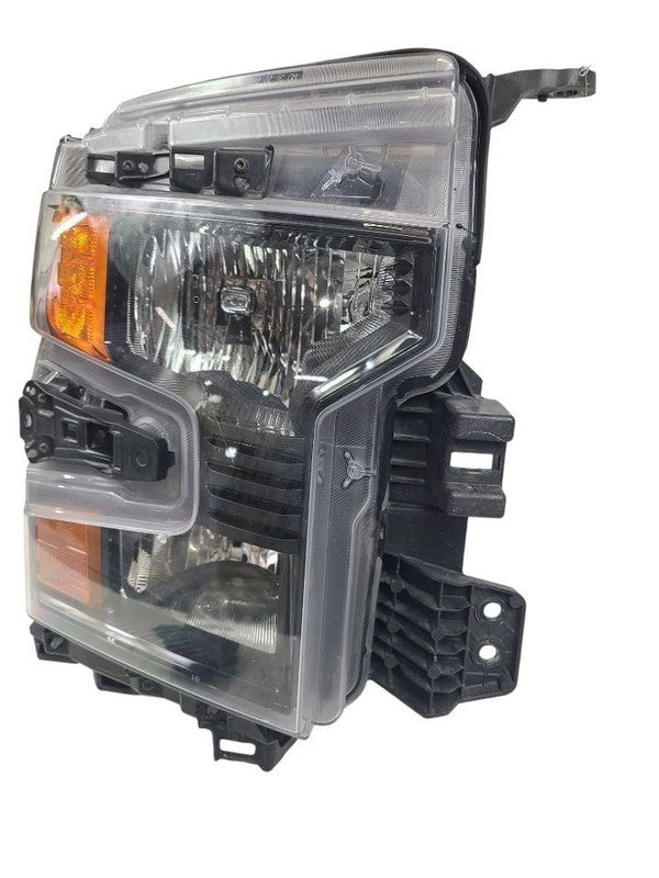 Passenger Headlight Halogen Fits 22-23 SILVERADO 1500 PICKUP 622379