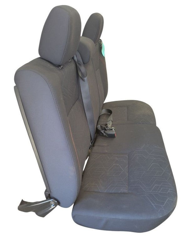 TACOMA    2017 Seat Rear 672343