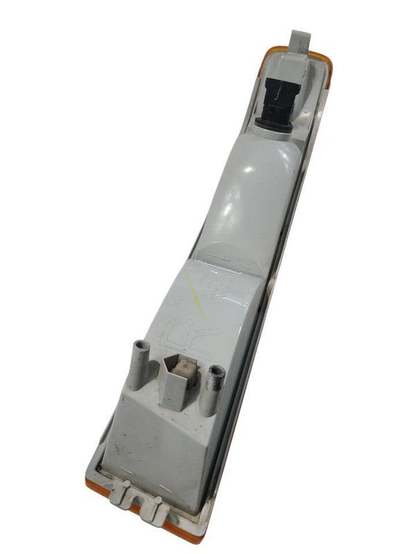 Passenger Corner/Park Light Below Headlamps Fits 03-25 EXPRESS 2500 VA