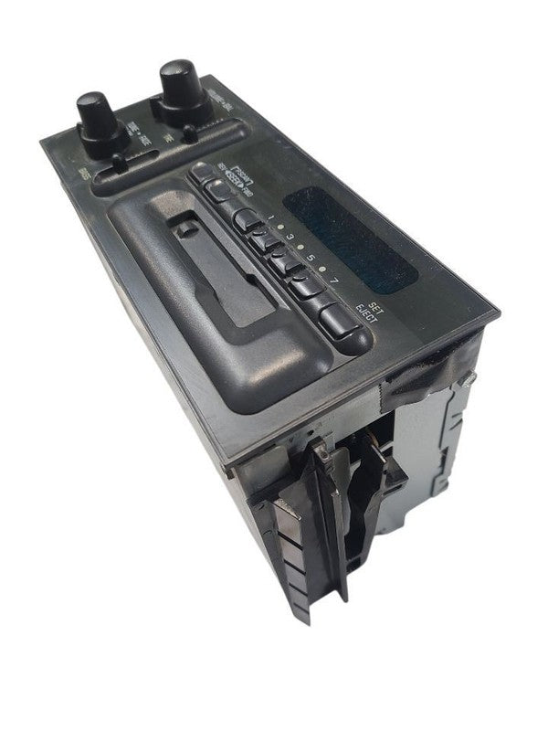 Audio Equipment Radio AM Mono-fm Stereo-cassette Fits 96-05 ASTRO 6654