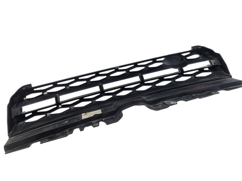 Grille Upper Without Adaptive Cruise Fits 13-15 EVOQUE 660824