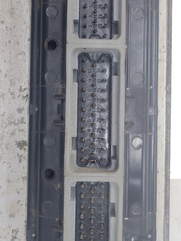 Engine ECM Electronic Control Module 4.0L 6-242 Fits 01 WRANGLER 68009