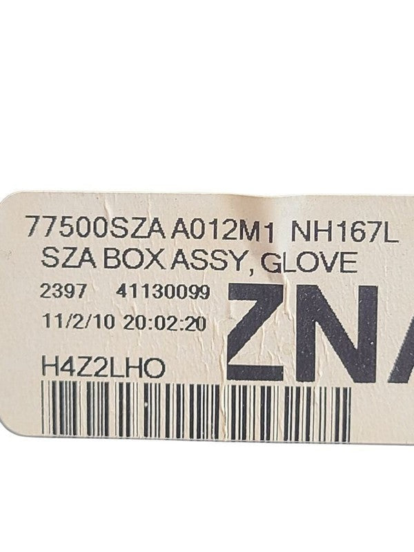PILOT     2011 Glove Box 662137
