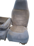 F350      1995 Front Seat 671885