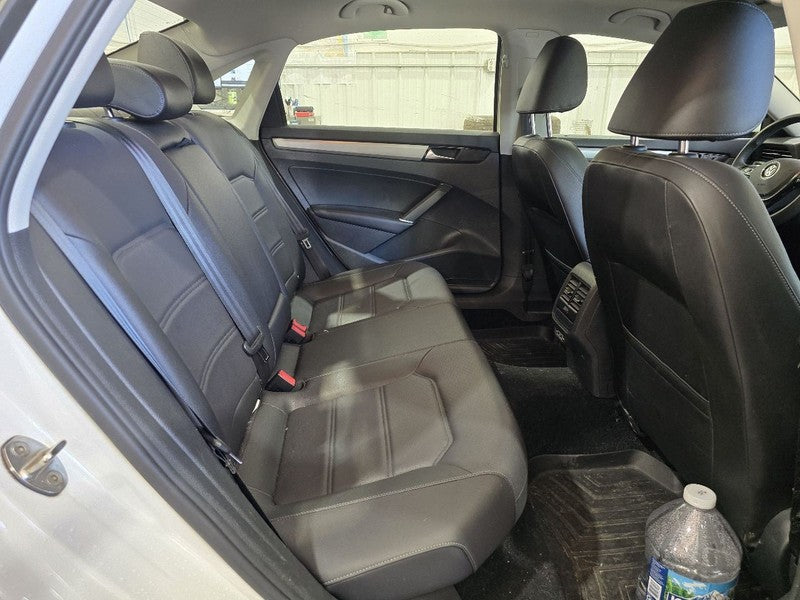 Temperature Control Dual Zone Climatronic Fits 20-22 PASSAT 637956