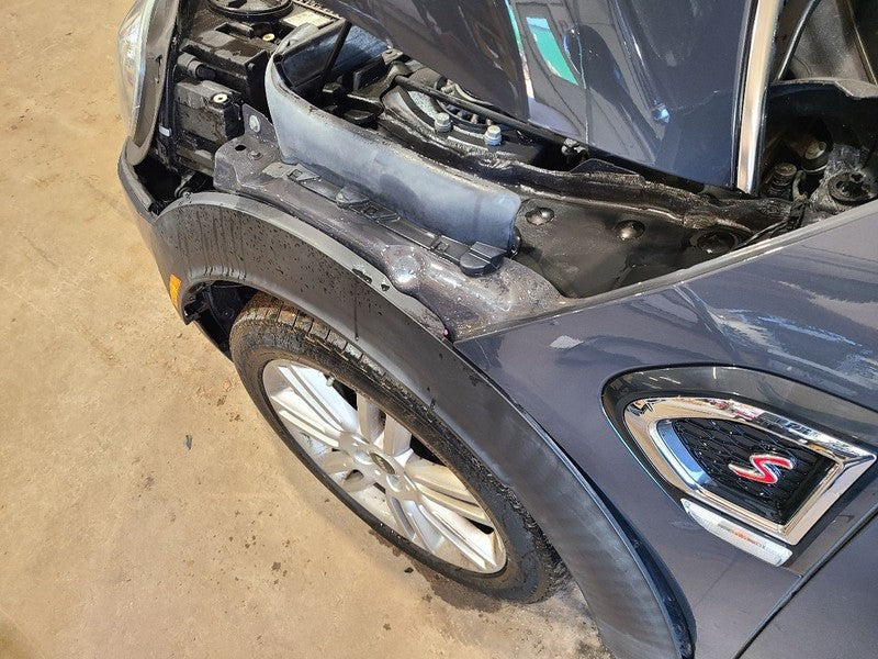 Driver Left Fender Base Fits 17-24 COUNTRYMAN 674661