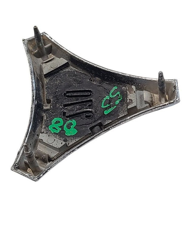 DART      1963 Hood Badge 671202