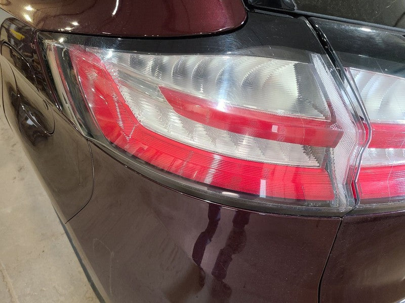 Driver Tail Light SE Quarter Panel Mounted Fits 19-24 EDGE 662778