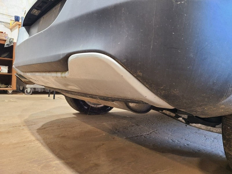 Rear Bumper With Rear Tow Hook Without Park Assist Fits 14-18 CHEROKEE