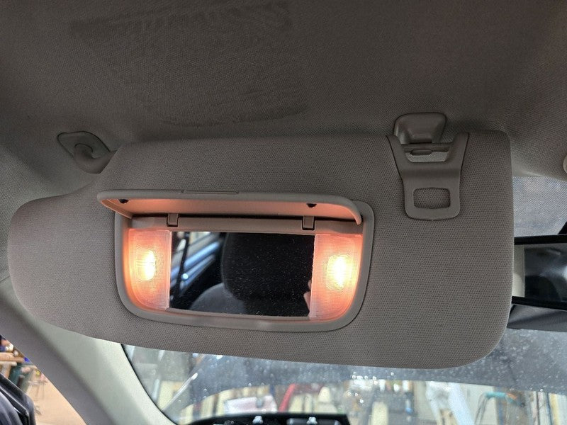 Driver Sun Visor Illuminated With Sunroof Fits 19-20 FUSION 636115