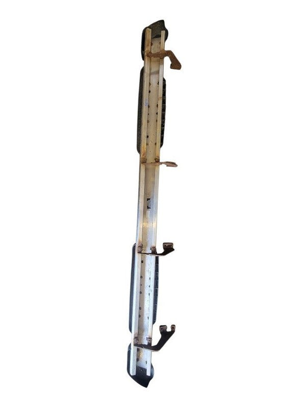 TUNDRA    2010 Running Board 672599