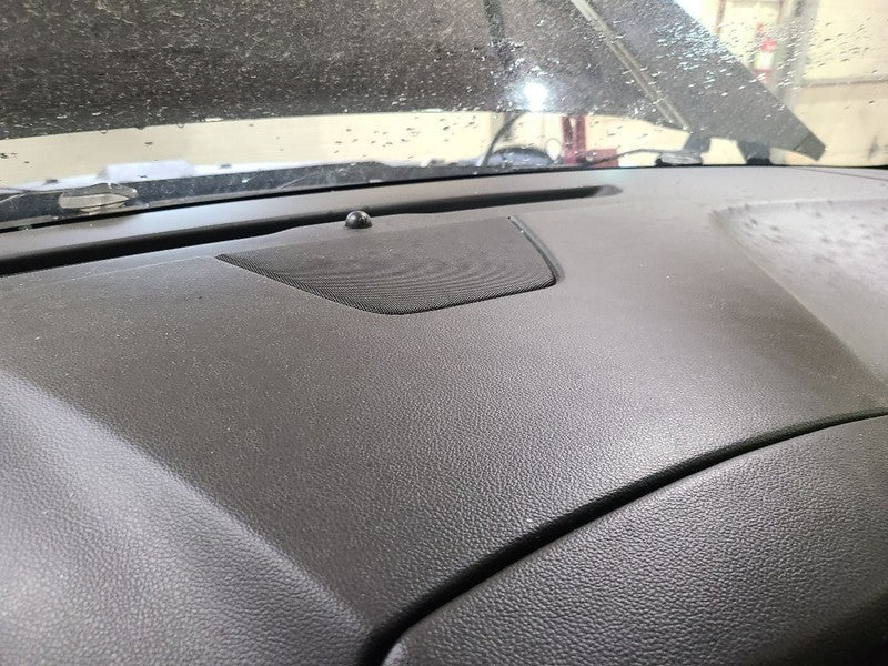 Dash Panel Without Bose Audio System Fits 16-20 SUBURBAN 1500 662202