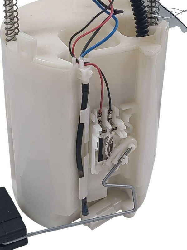 Fuel Pump Assembly Fits 07-10 SIENNA 651301