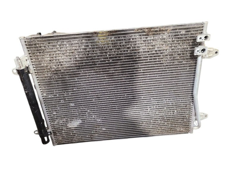 AC Condenser Fits 18-22 PASSAT 648898